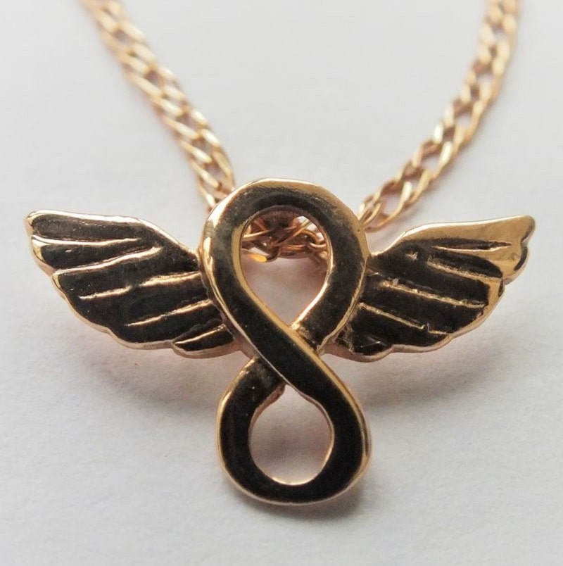 Infinity sign to attract money